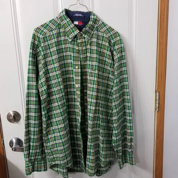 Mens Tommy Hilfiger size 16 green dress shirt